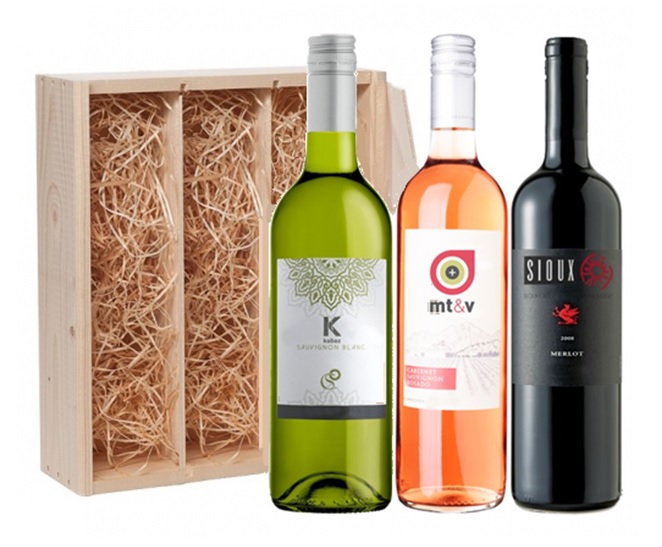 https://frezon.nl/media/catalog/product/w/i/wijnpakket-tricolore-frezon-wijnen-met-eigen-etiket-bedrukte_fles.jpg